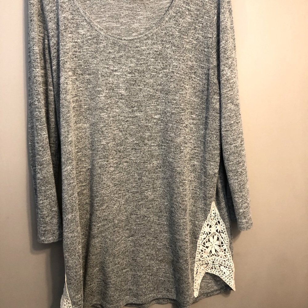 Heather Gray long sleeve top